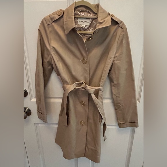 🔥NEW Banana Republic belted Trench coat cotton Medium - Picture 1 of 6
